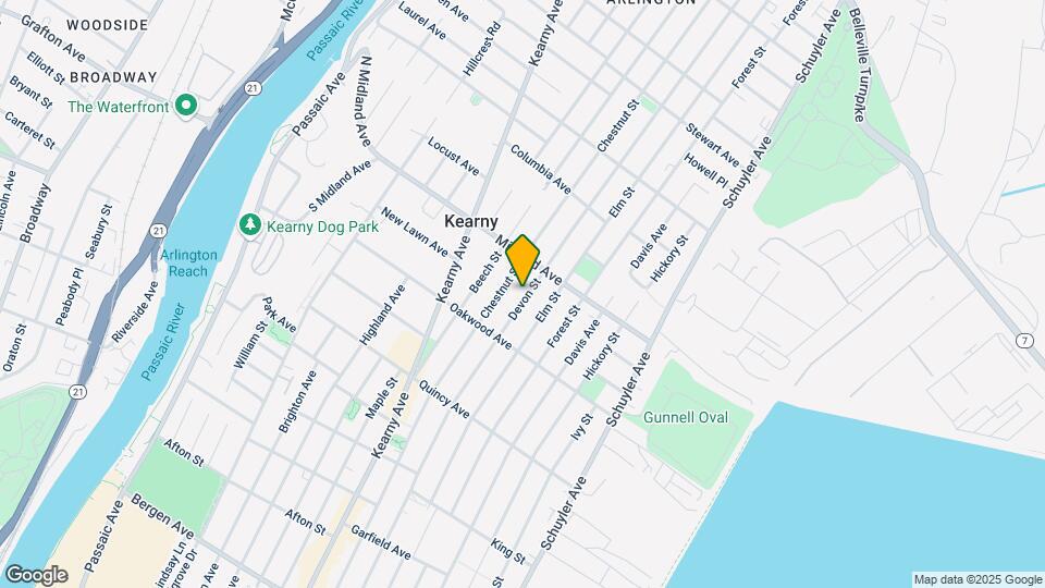 557 Devon St, Unit 1 L Map and Location Details