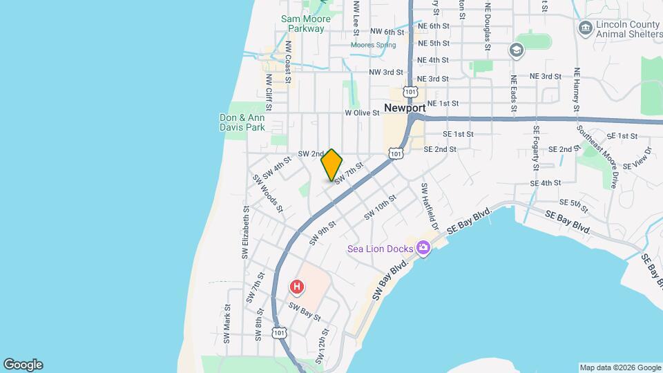 445 SW 7th St Map and Location Details