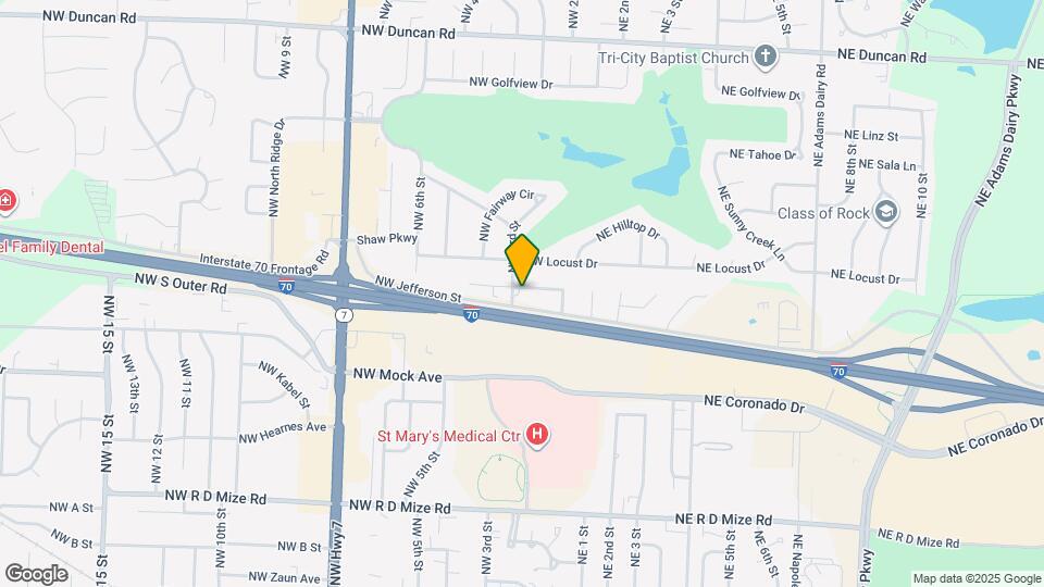 220 NW Highland Ln Mapa y Detalles de la Ubicación