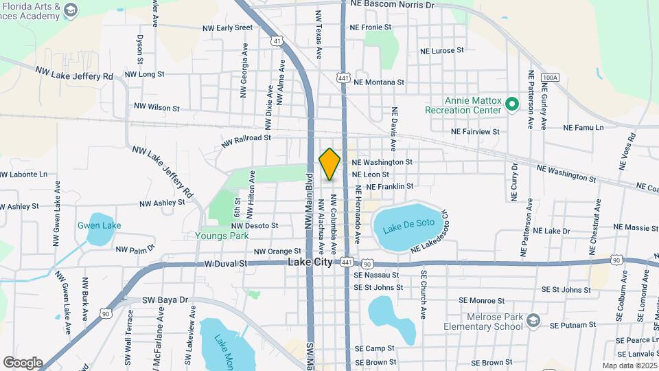 165 NW Franklin St Map and Location Details