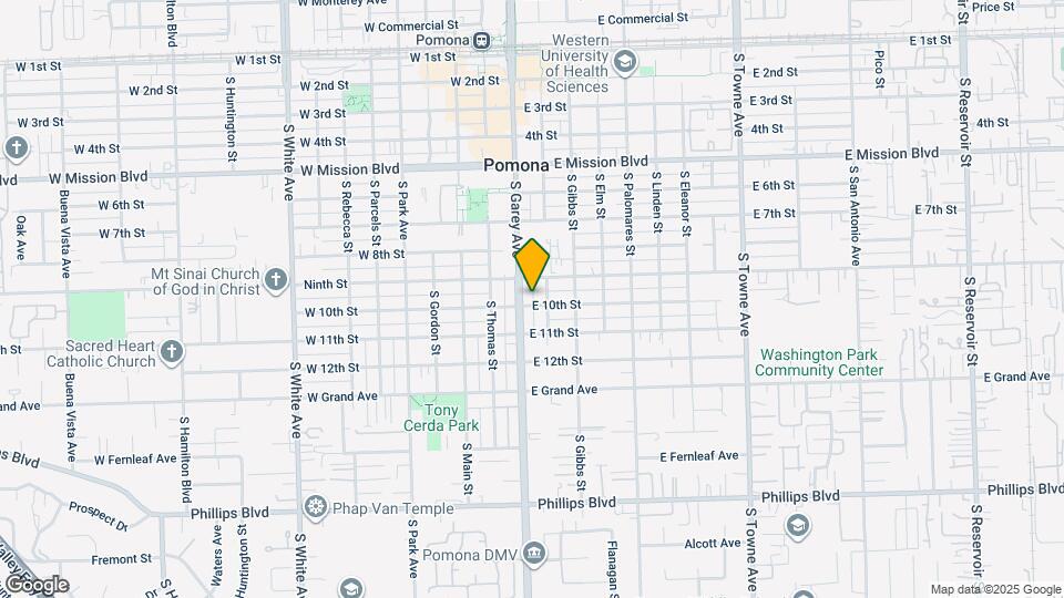 153 E 10th St Mapa y Detalles de la Ubicación