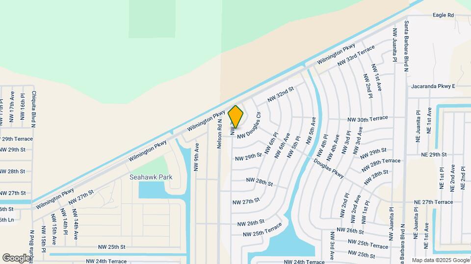 726 NW Douglas Cir Mapa y Detalles de la Ubicación