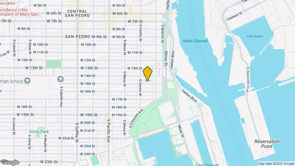 256 W 15th St Map and Location Details