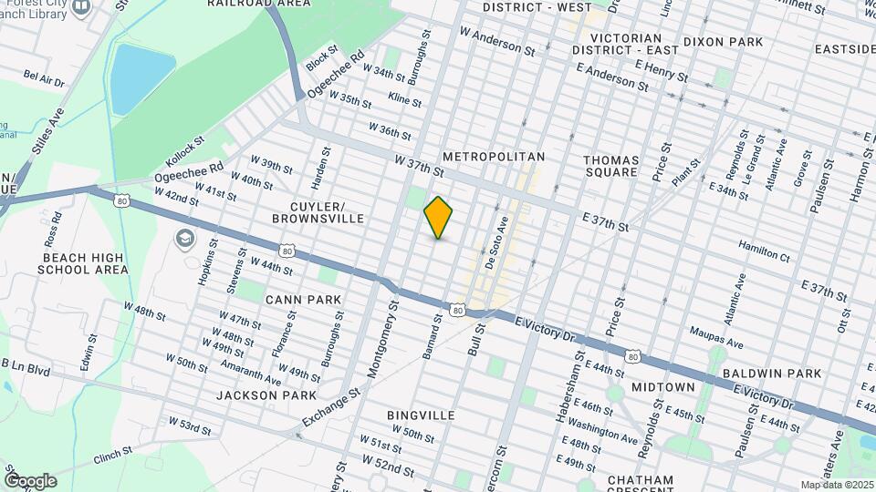 225 W 40th St Mapa y Detalles de la Ubicación