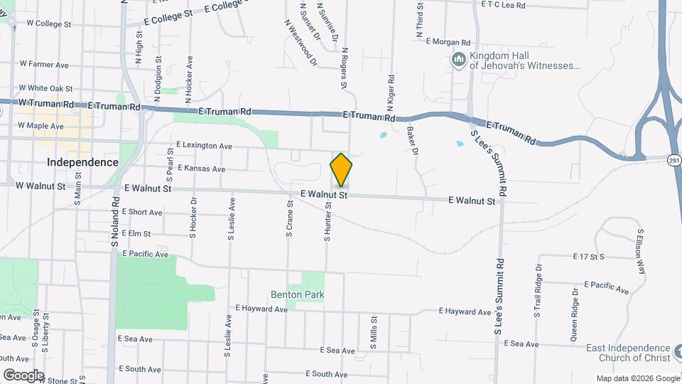 1004 E Walnut St Map and Location Details