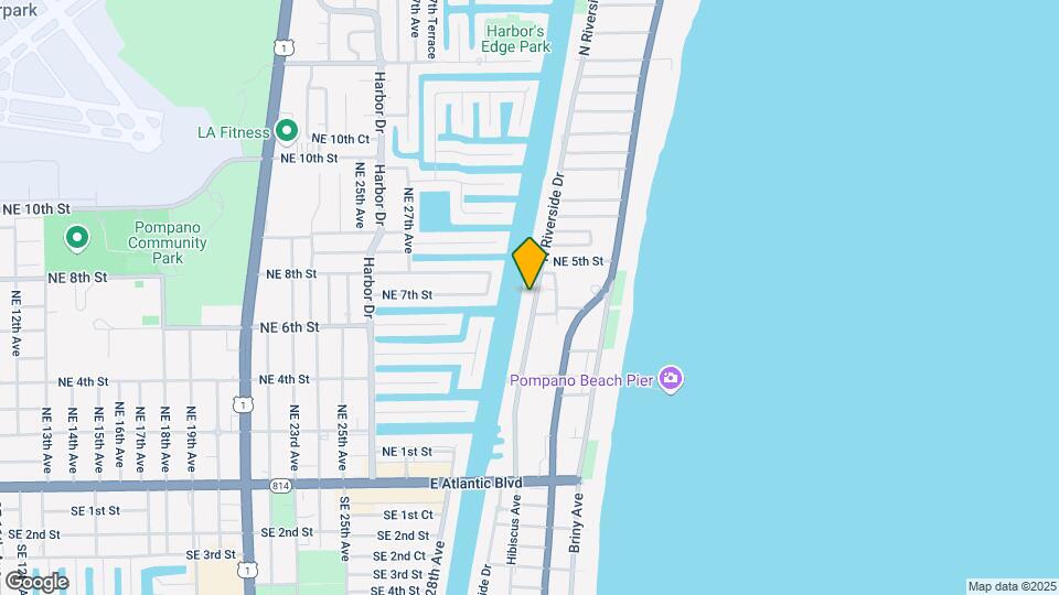 407 N Riverside Dr Map and Location Details