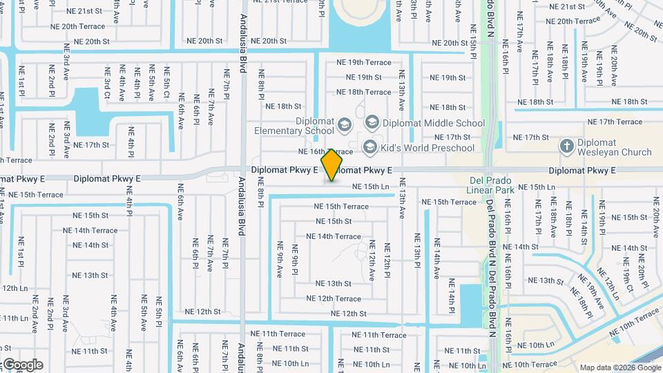 1020 NE 15th Ln Map and Location Details