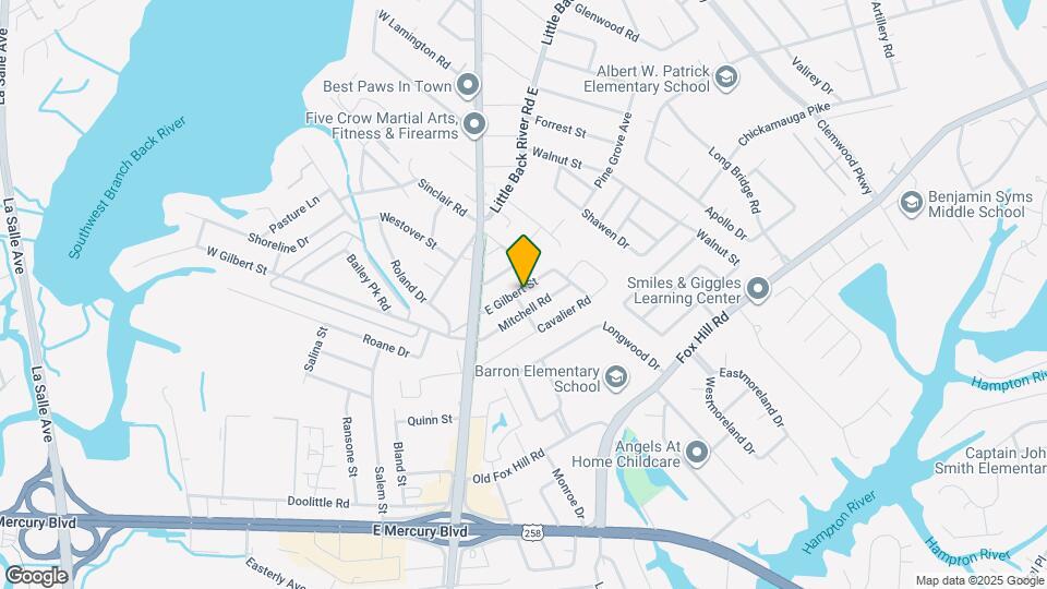 18 E Gilbert St Map and Location Details