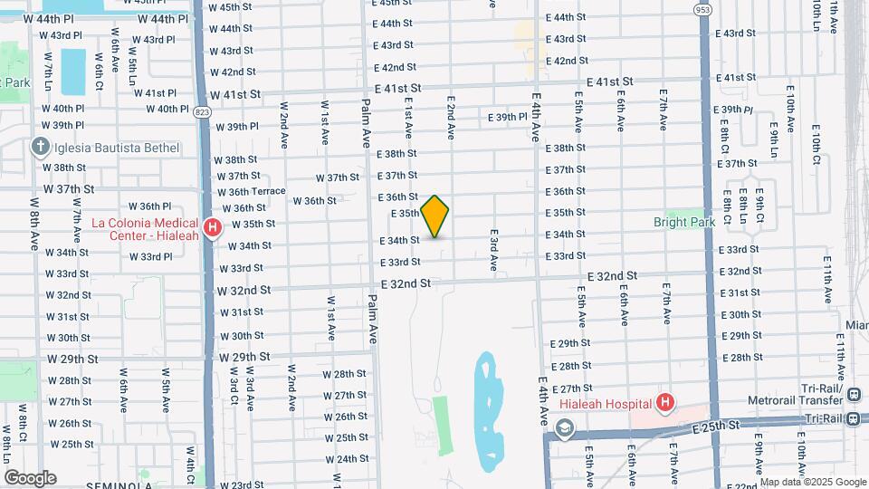 160 E 34th St Map and Location Details