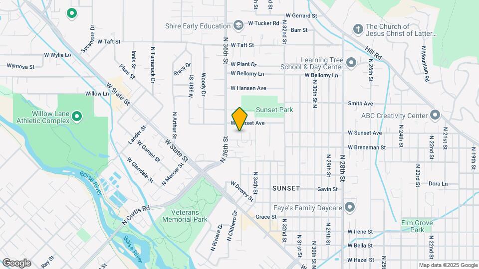 2463 N Ashgrove Ln Map and Location Details