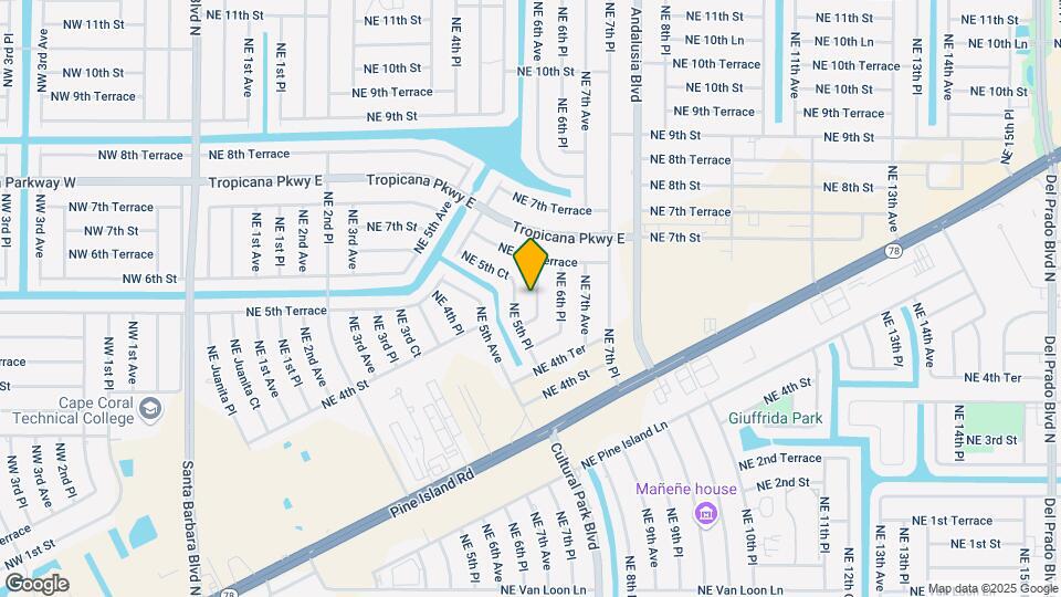 524 NE 6th Ave Map and Location Details