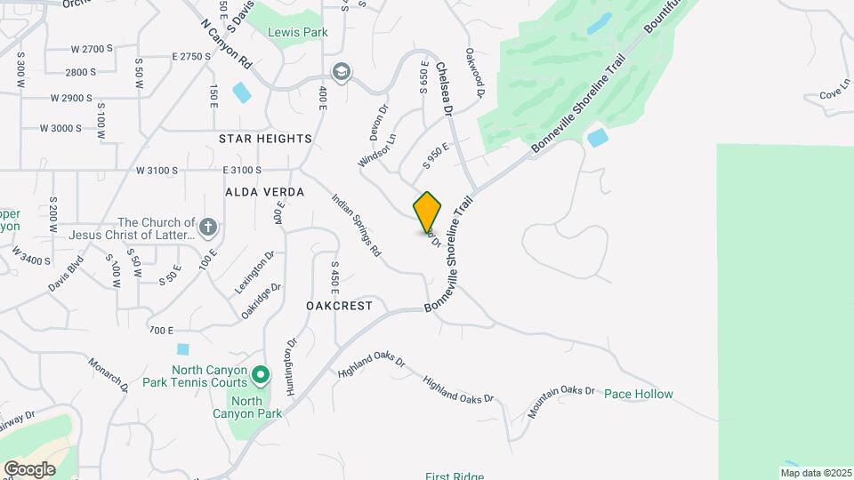 986 Oakwood Dr Map and Location Details