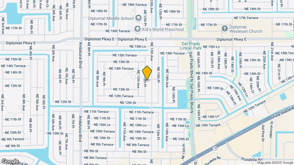 1313 NE 12th Pl Map and Location Details