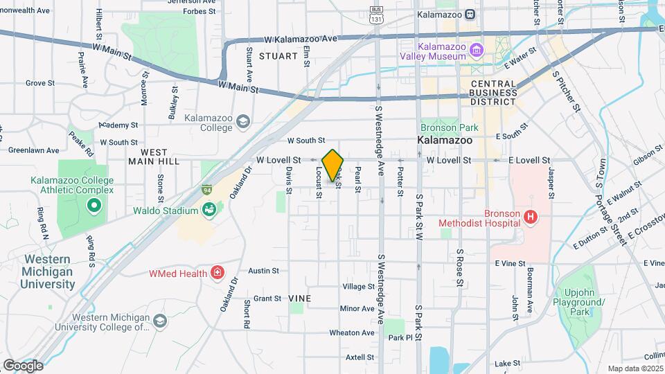 716 W Cedar St Map and Location Details
