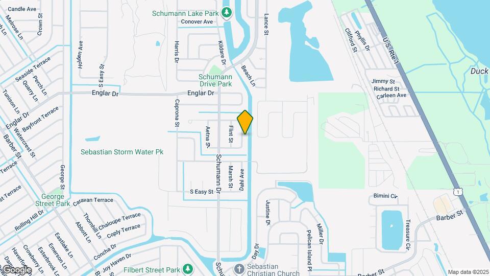 121 Admiral Cir Map and Location Details