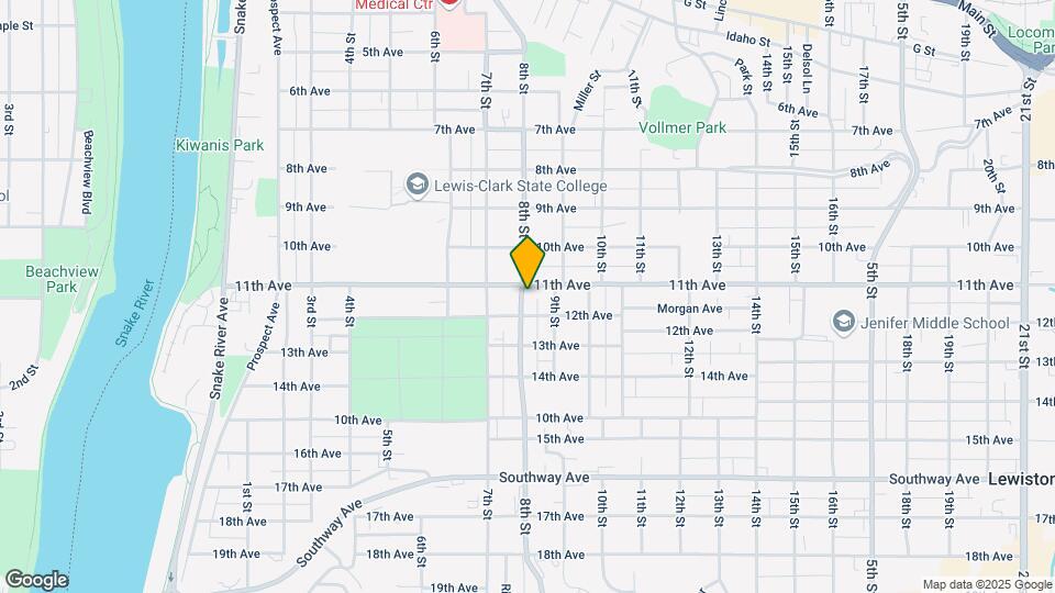 1115 8th St Map and Location Details