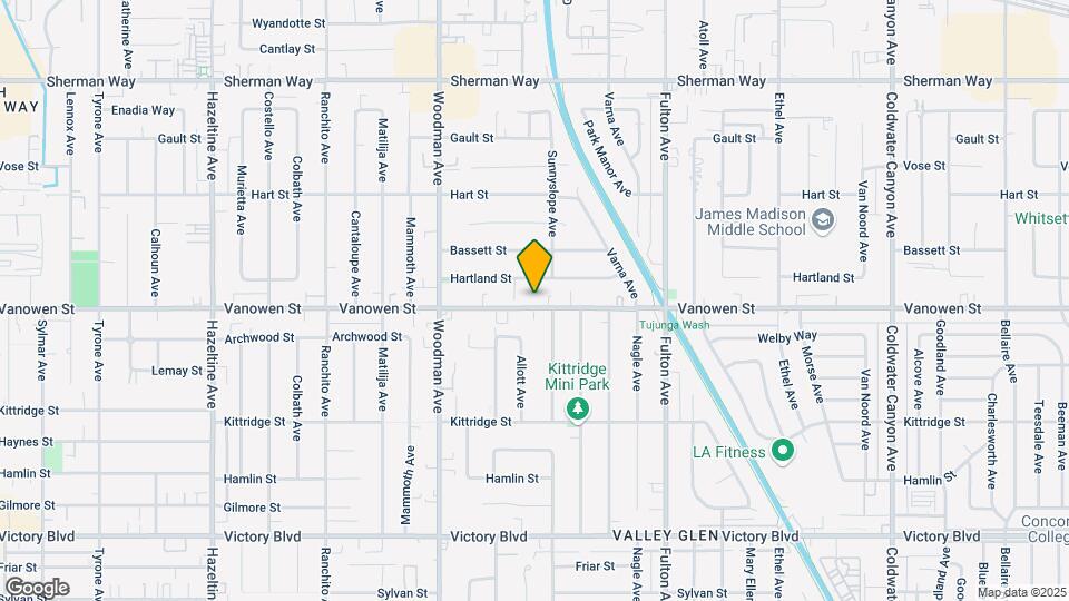 13521 Vanowen St Map and Location Details