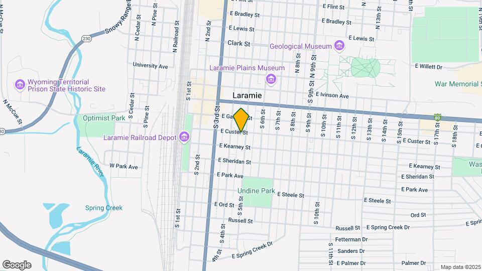 416 E Custer St Map and Location Details