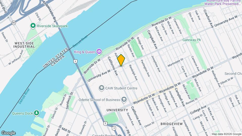 2311 University Ave W Mapa y Detalles de la Ubicación