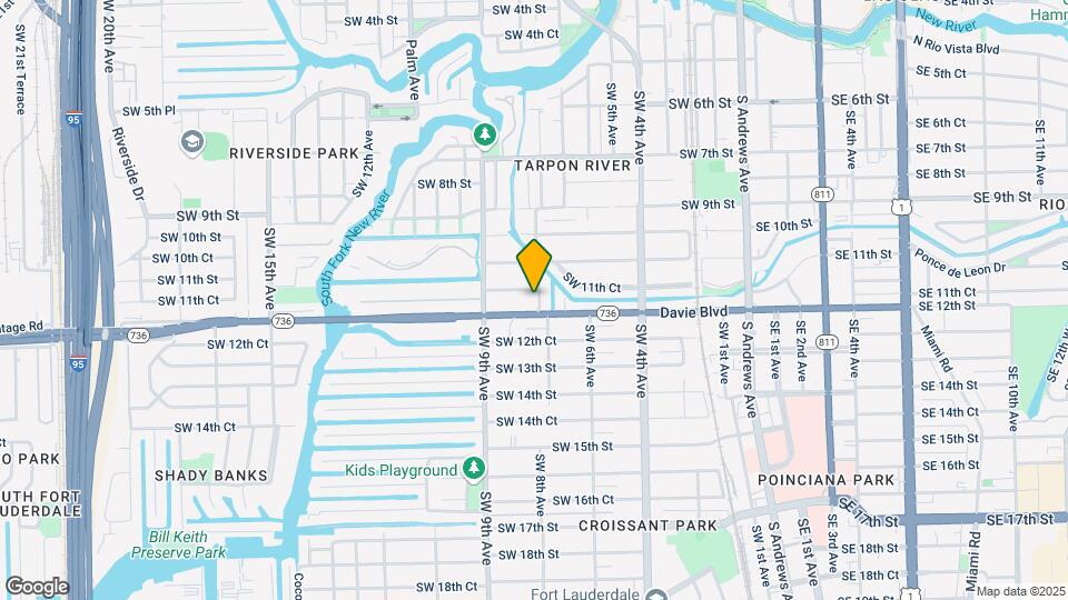 1131 SW 8th Ter Map and Location Details