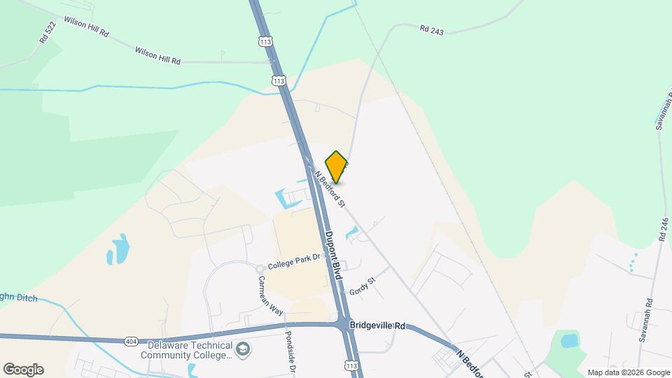 674 N Bedford St Map and Location Details