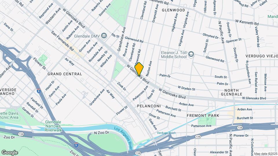 984-986 W Glenoaks Blvd Map and Location Details