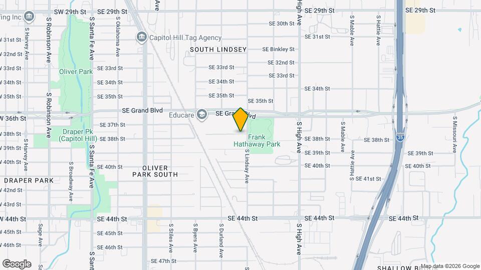 600 SE 38th St Map and Location Details