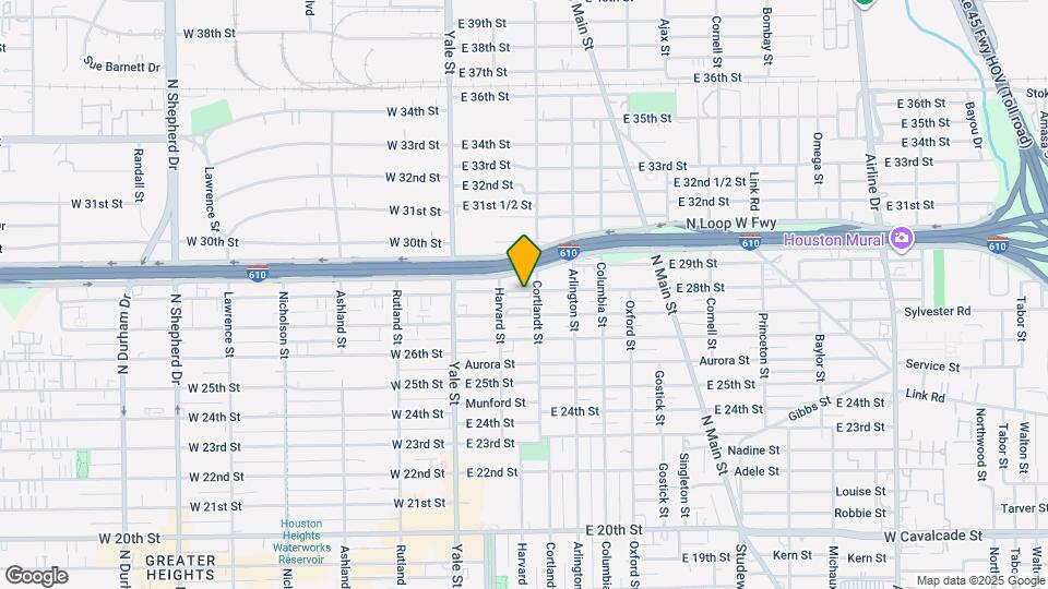 266 E 28th St Map and Location Details