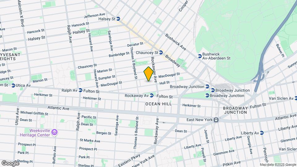 135 Hull St Map and Location Details