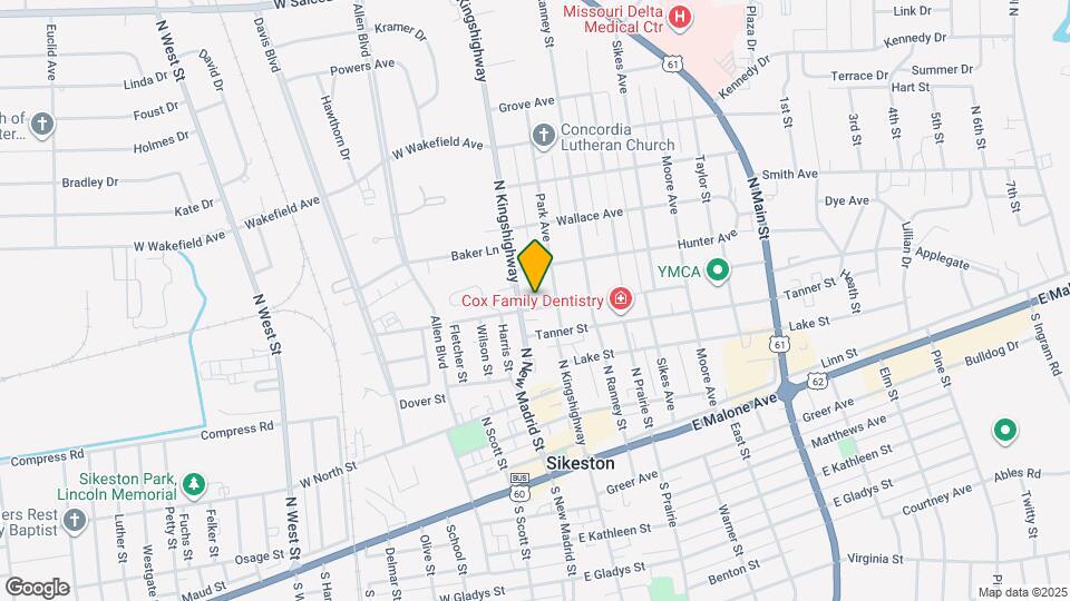 110 E Woodlawn Ave Map and Location Details