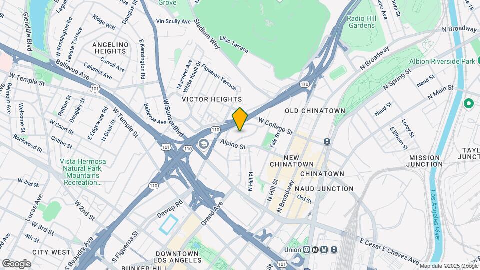 829 N Bunker Hill Ave Mapa y Detalles de la Ubicación
