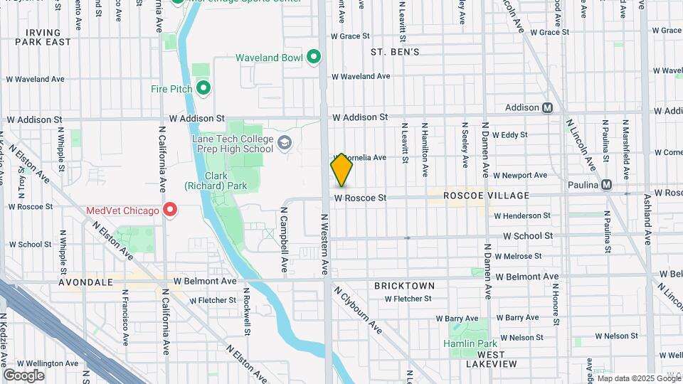 2336 W Roscoe St Mapa y Detalles de la Ubicación