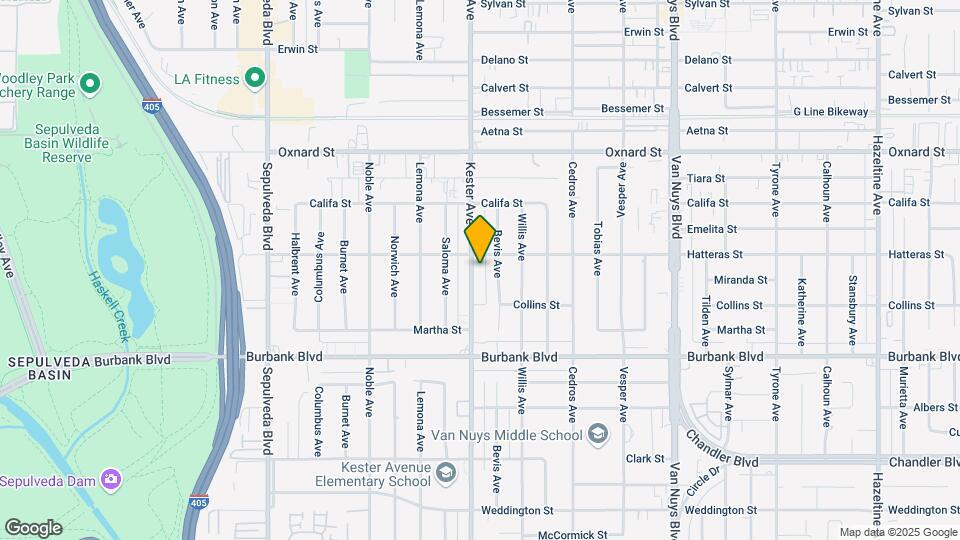 5744 Kester Ave Mapa y Detalles de la Ubicación