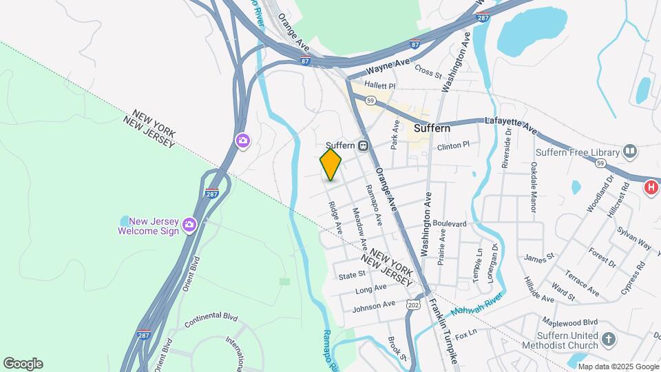 18 W Maple Ave Map and Location Details