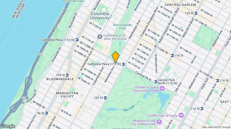 220 Manhattan Ave Map and Location Details