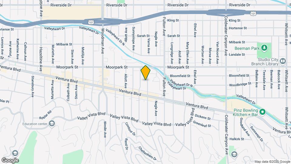 4253 Dixie Canyon Ave Map and Location Details