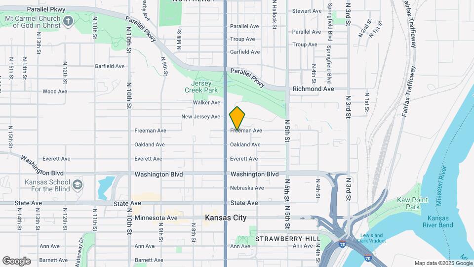 625 Freeman Ave Mapa y Detalles de la Ubicación