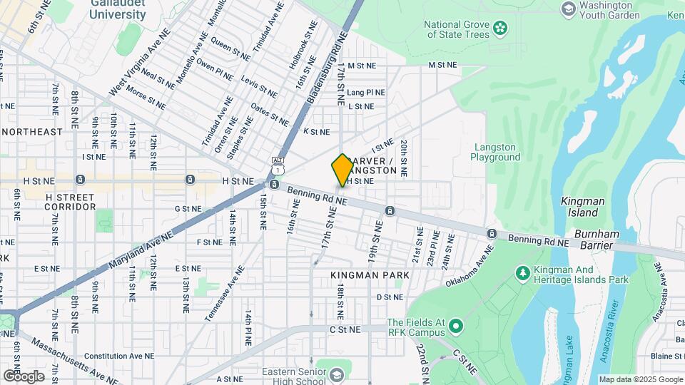 Link Apartments® H Street Map and Location Details