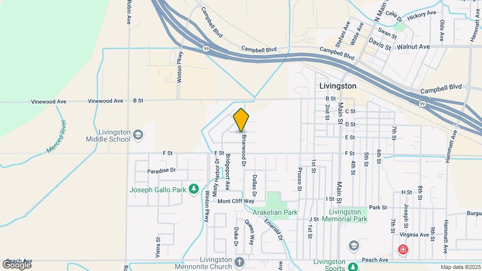 692 Oakwood Way Map and Location Details