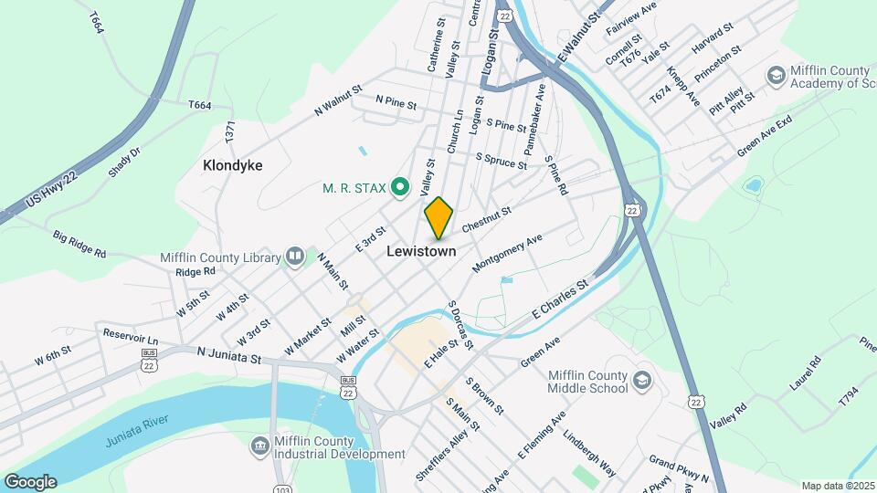 34 Chestnut St Map and Location Details