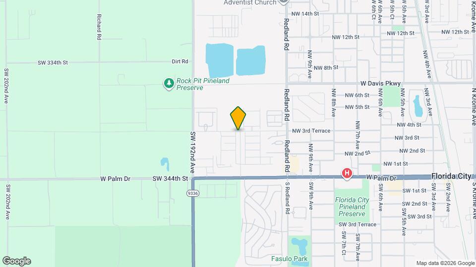 320 NW 13th Ct Map and Location Details