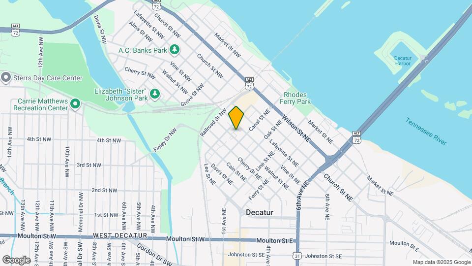 14 Walnut St NE Map and Location Details