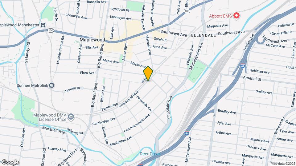 3318 1/2 Greenwood Blvd Map and Location Details