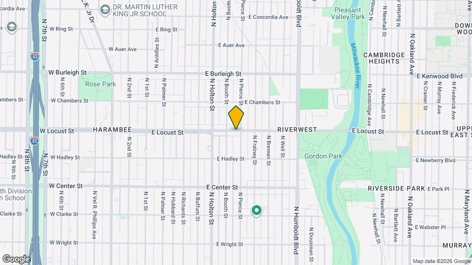 621 E Locust St Map and Location Details