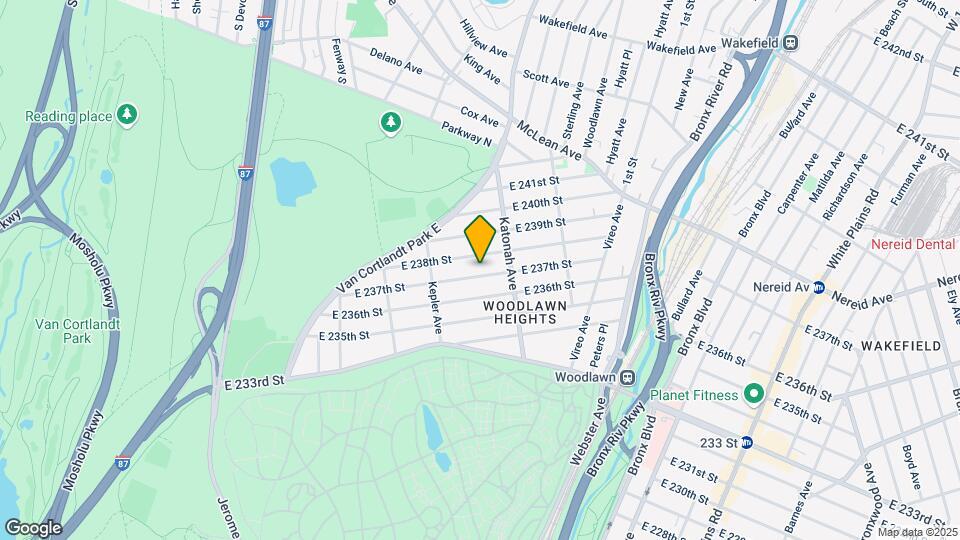 255 E 237th Mapa y Detalles de la Ubicación