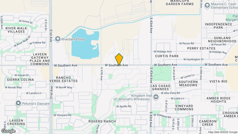 4524 W Pleasant Ln Map and Location Details