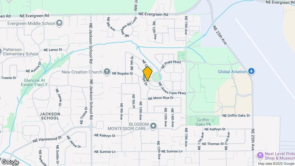 1079 NE Creeksedge Dr Map and Location Details