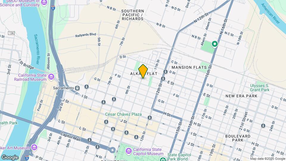 521 10th St Map and Location Details