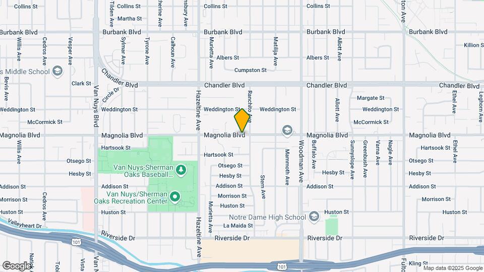 13934 Magnolia Blvd Map and Location Details