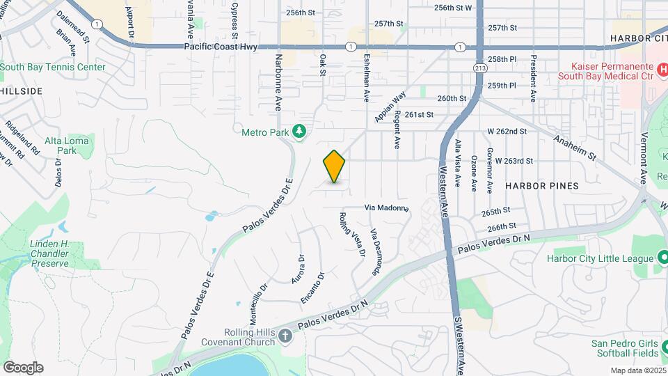 2067 Glentree Dr Map and Location Details